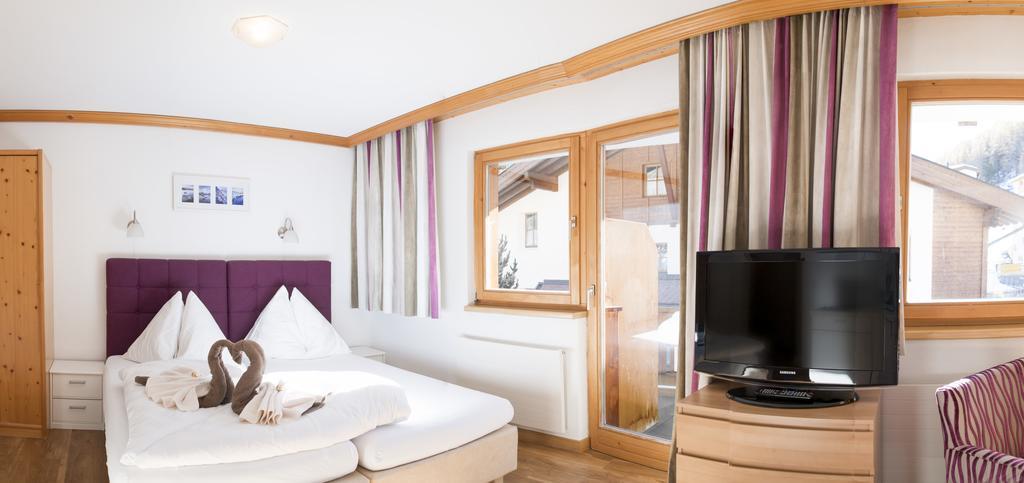 Apartment Alouette Samnaun Δωμάτιο φωτογραφία